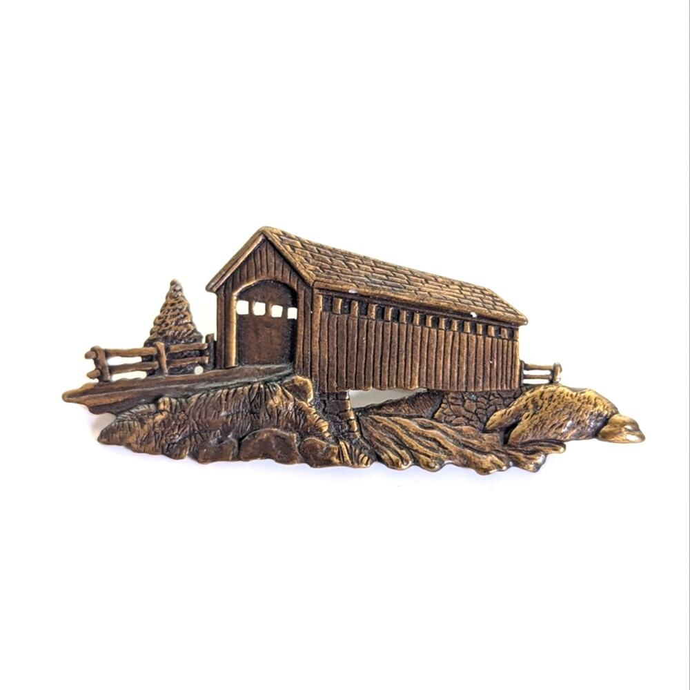 Vintage Signed JJ Rustic Outdoor Covered Bridge Traveler Bronze Color Brooch